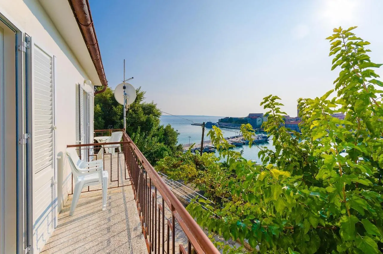 Apartments Zarko Banjol
