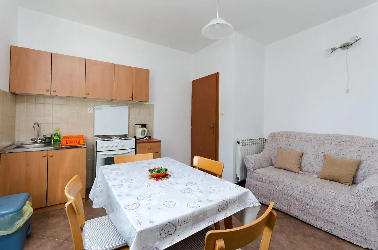 Apartments Zarko Banjol