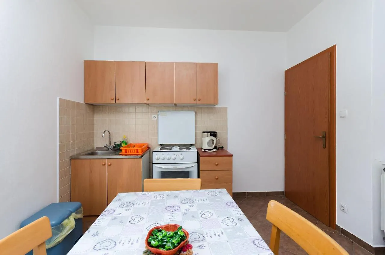 Apartments Zarko Banjol