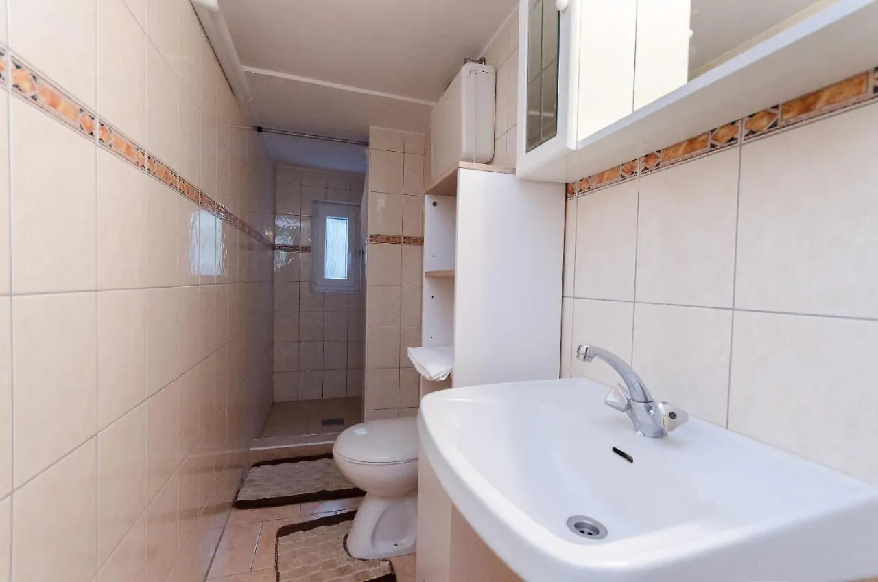 Apartments Zarko Banjol