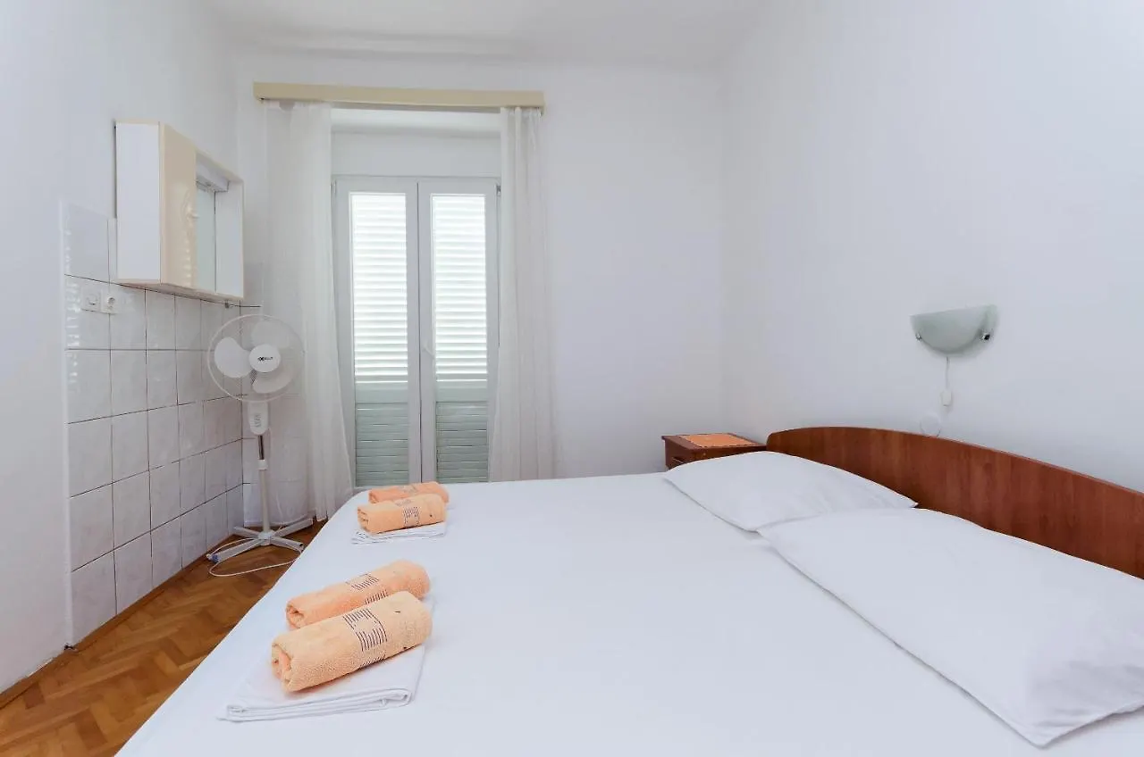 Apartments Zarko Banjol